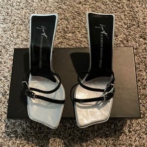 Giuseppe Zanotti square toe heels